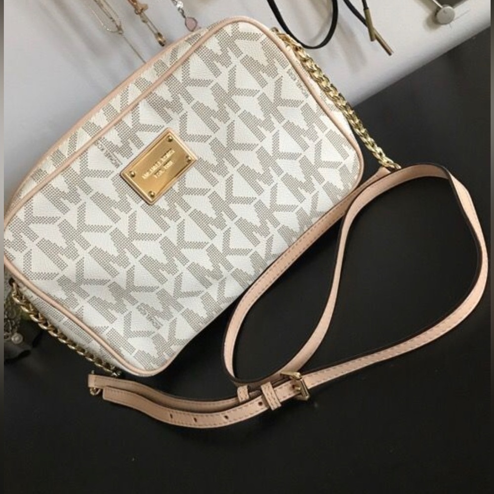Michael Kors Crossbody